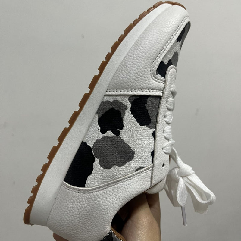 Eleganckie Ortopedyczne Buty z Unikalnym Wzorem