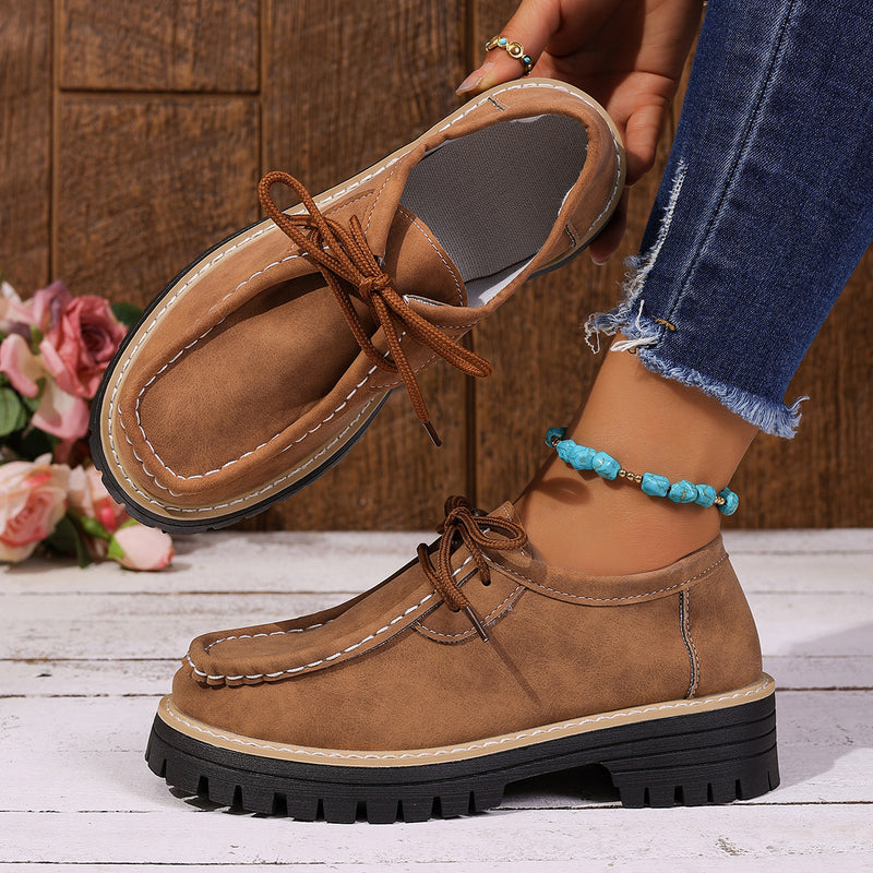 Eleganckie Ortopedyczne Buty z Unikalnym Wzorem