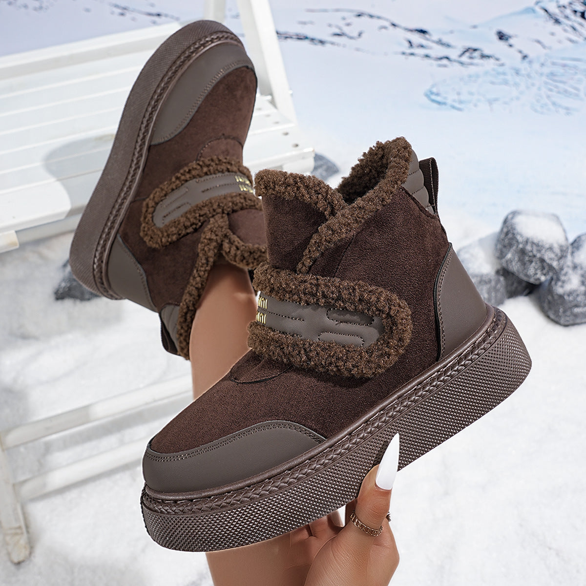 Eleganckie Ortopedyczne Buty z Unikalnym Wzorem