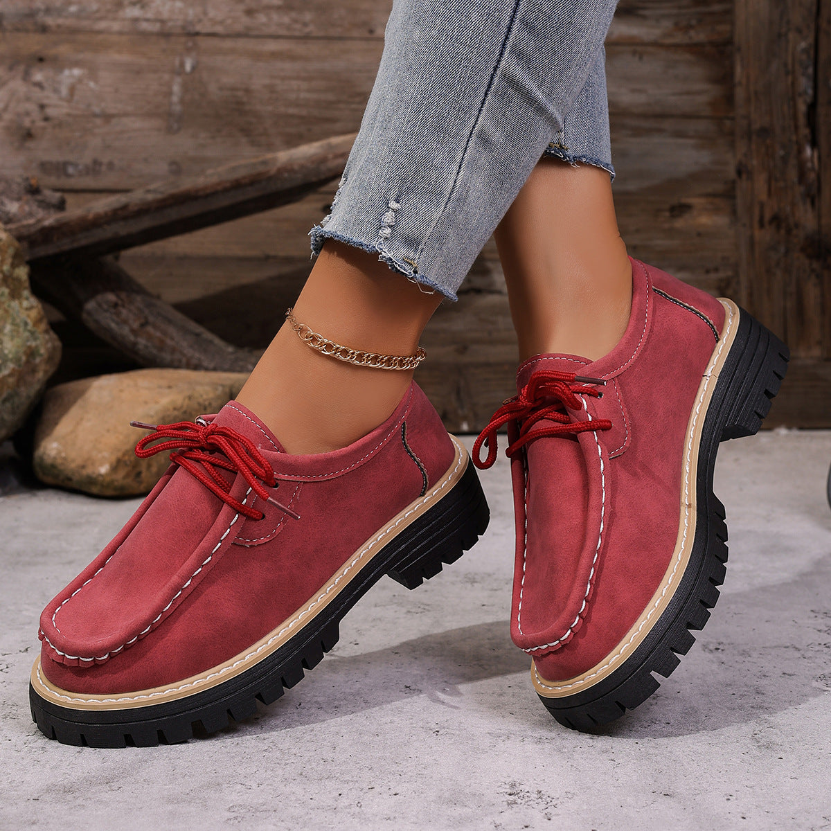 Eleganckie Ortopedyczne Buty z Unikalnym Wzorem