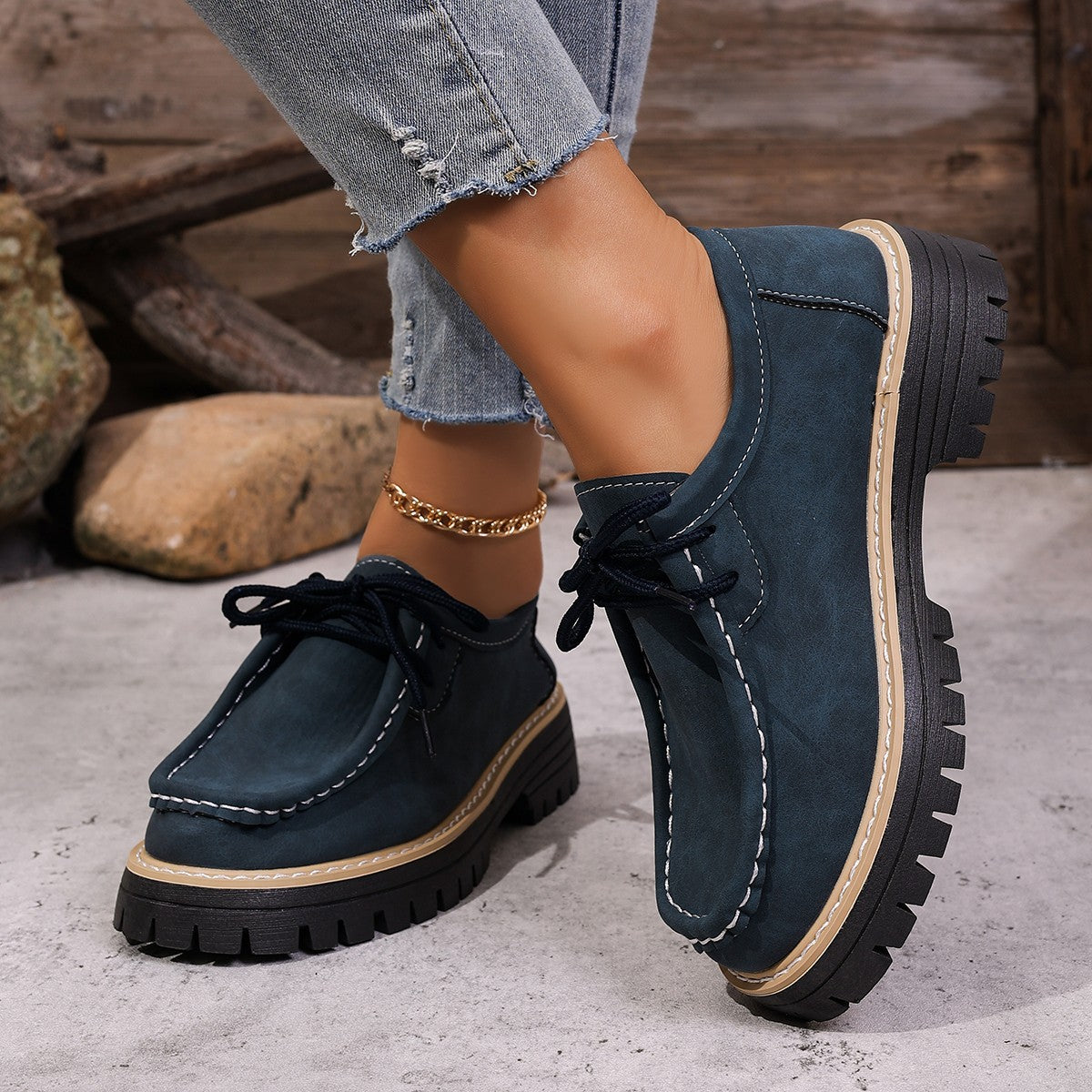 Eleganckie Ortopedyczne Buty z Unikalnym Wzorem