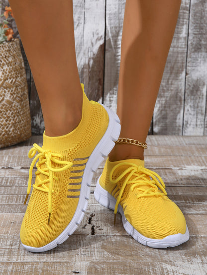 Eleganckie Ortopedyczne Buty z Unikalnym Wzorem