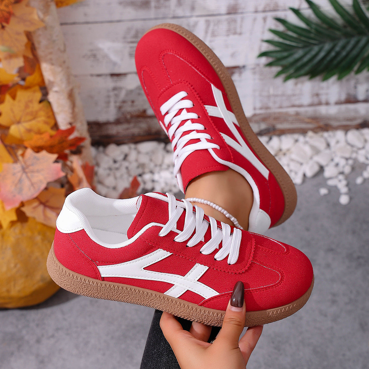 Eleganckie Ortopedyczne Buty z Unikalnym Wzorem