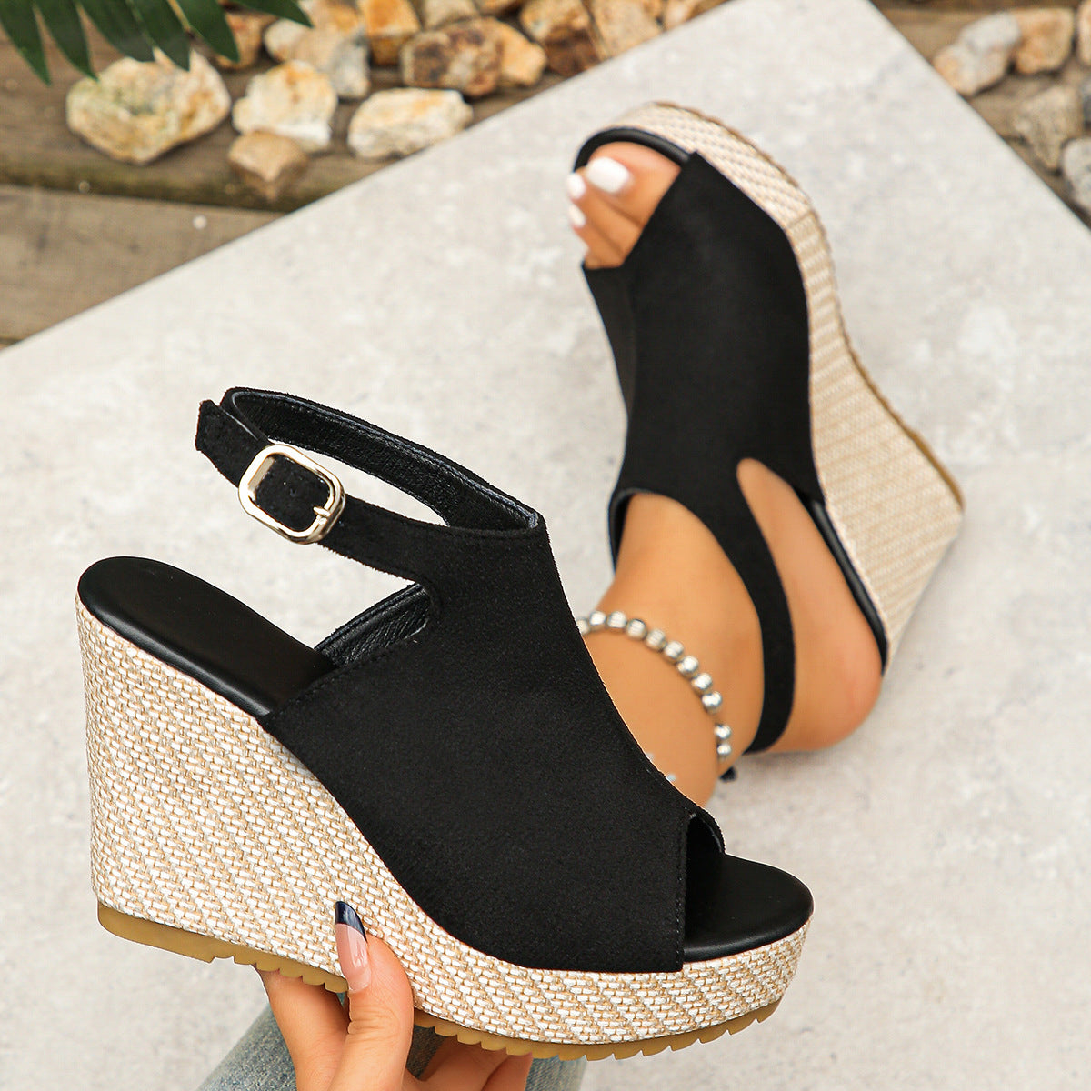 Eleganckie Ortopedyczne Buty z Unikalnym Wzorem