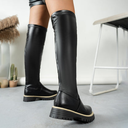 Eleganckie Ortopedyczne Buty z Unikalnym Wzorem