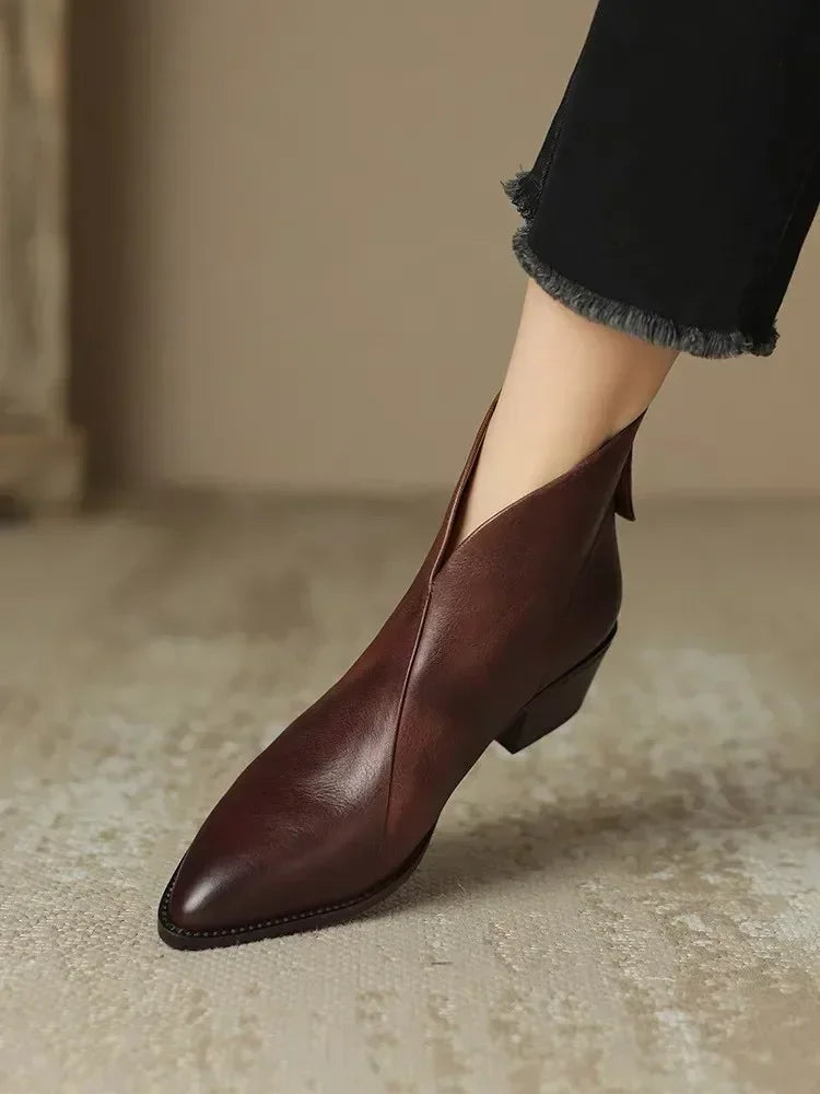 LB | Modne, wspierające buty ortopedyczne